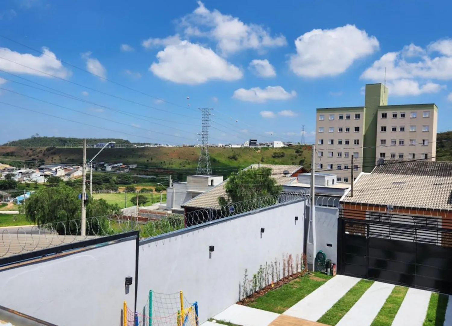 Dom wakacyjny Willa Sobrado Novo E Lindo Com Piscina São José dos Campos