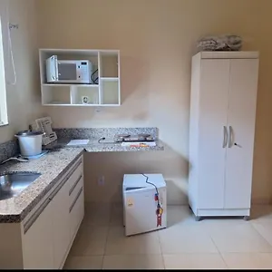 Kitnets Dona Lucia Sjc São José dos Campos